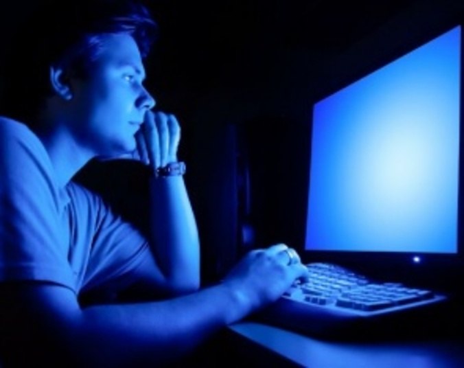 Você abre várias abas no seu navegador e depois esquece a razão porquê elas estão ali? Ou olha a tela do seu celular de cinco em cinco minutos? Esse tipo de comportamento está se tornando cada vez mais comum hoje em dia. Veja se você se encaixa em alguma dessas 'manias' da atualidade