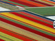 Dá pra imaginar que isso foi tudo pintado industrialmente, né? Mas não: estas são as plantações de tulipa que ficam em Lisse, na Holanda! Se Ken fosse esperto, dava uma tulipa pra barbie: nem que fosse de cerveja