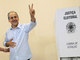 Gustavo Fruet, de Curitiba(PR):

O novo prefeito assume uma cidade cujo orçamento de 2012 foi de R$ 5,1 bilhões. Entre os principais desafios estão o déficit de moradias, hoje próximo das 30 mil unidades; e a violência crescente — Curitiba é hoje a sexta capital mais violenta do País