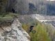 Será que ele chegou bem ao pé do morro?
