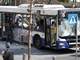 Uma explosão em um ônibus em Tel Aviv, em Israel, deixou pelo menos 10 feridos nesta quarta-feira (21). Três estão em estado grave. O governo israelense acusa o Hamas de ter cometido o atentado
