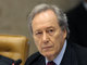 <b>Ricardo Lewandowski —</b> O revisor do processo do mensalão tem salário médio de R$ 17,7 mil líquidos. Entre maio e outubro, segundo o STF, ele recebeu R$ 115 mil. Excepcionalmente, os ministros do STF são indicações políticas do presidente da República, e não de carreira ou concurso, conforme está descrito no artigo 101 da Constituição Federal<br><br><br>