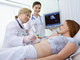 Assim
que a gravidez for confirmada, planeje o pré-natal com um obstetra de
confiança, afinal ele vai acompanhar a gestante durante 40 semanas. Procurar indicações
com amigas pode ser uma boa opção
