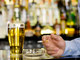 Vícios como cigarro e álcool devem ser combatidos, pois interferem consideravelmente na qualidade e a quantidade do esperma
