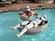 Até os Stormtroopers estão de férias na Estrela da Morte e vieram curtir uma piscininha