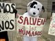 A gente sabe que esse é um mundo cão, mas o que a gente nem imaginava é que os totós fariam uma manifestação em prol dos humanos