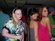 Não adianta, tem sempre um patinho feio na turma. Provavelmente essa é aquela que não gosta de tirar fotos ao lado das amigas magras e sorridentes&nbsp;