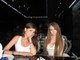 Olhando as duas juntas, fica difícil dizer que elas não tem traços parecidos, apesar de Valeria ter dado uma afinada no nariz