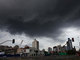 O último domingo de 2012 teve temperaturas variadas pelo País. Em São Paulo, por exemplo, choveu, enquanto em Santa Catarina fez sol e as praias ficaram lotadas
