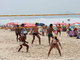 No Rio de Janeiro (RJ), a movimentação na praia da Barra da Tijuca foi intensa hoje. O mar estava agitado e a temperatura chegou aos 28ºC