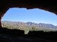 A casa do Pé Grande — que foi descoberta por um casal de americanos — parece um monte de mato. Se o Pé Grande tivesse que escolher, aposto que ele ia optar por um ligar assim, com uma baita de uma visão panorâmica