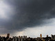 Nuvens carregadas na zona norte antes da chuva que atingiu São Paulo