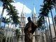 Érica Marin também escolheu o marco zero da cidade de São Paulo para fotografar<BR>