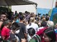 Em busca de informações sobre parentes desaparecidos após o<a href="http://noticias.r7.com/cidades/brigada-militar-revisa-numero-de-mortos-em-incendio-em-boate-para-232-27012013"> incêndio que atingiu a boate Kiss</a>, na madrugada deste domingo (27), familiares lotaram o Centro Desportivo Municipal. De acordo com a Brigada Militar, ao menos 232 pessoas morreram