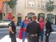 Nem os super-heróis escapam das batidas policiais!