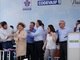 <a href="http://noticias.r7.com/brasil/fotos/dilma-esquece-partidos-e-manda-mais-grana-do-bolsa-familia-para-estados-governados-pela-oposicao-veja-a-lista-31122012">Dilma</a> é tratada como uma "diva" no perfil falso. Como toda estrela, ela também faz turnês pelo Brasil e pelo mundo, como a "Turnê Dilmais 2013"