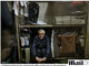 



Dezenas de milhares
de pessoas pobres de Hong Kong, no sul da China, são forçadas a morar em habitações completamente inadequadas.<br><br>Leung
Cho-yin, 

paga cerca de R$ 2.500 (US$ 1.300) por mês para morar em uma das 12 gaiolas, que se
amontoam em um apartamento no bairro de West Kowloon