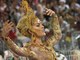 Ana Hickmann não parou de cantar o samba-enredo e esbanjou alegria. A apresentadora é rainha de bateria da Vai-Vai&nbsp;<br><br>