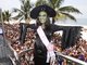 Juliana Paes&nbsp;apareceu "assustadora" no Bloco da Favorita, que saiu na manhã deste sábado (9) na orla de São Conrado, no Rio de Janeiro. Veja mais fotos a seguir!
