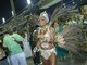 Rainha de bateria da Império Serrano, escola do grupo de acesso do Rio, Quitéria Chagas exibiu pancinha no desfile realizado na madrugada deste domingo (10)