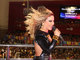 Uma verdadeira diva! Foi desta forma que Claudia Leitte subiu em seu trio elétrico, na noite desta segunda-feira (11)