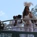 Camisola? Ivete Sangalo usa look transparente em trio - Fotos - R7 ...
