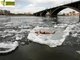 — Curtindo uma fresca aqui no meu iceberg particular
