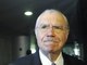 Ex-presidente do Senado, José Sarney (PMDB-AP) não usou um centavo do cotão em janeiro. E olhem que ele tem direito a R$ 42,8 mil por mês para comprar passagens de avião, alugar carros, pagar o restaurante, entre outros. É importante ressaltar que a volta dos trabalhos no Senado se deu em fevereiro
