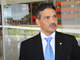 O deputado&nbsp;Raul Lima (PSD-RR) foi a 54,9% das sessões. Como só justificou 37 das 41 faltas, teve um desconto de R$ 3.200 no salário. Das faltas justificadas, 24 foram para obrigações partidárias, 11 para tratamento de saúde e duas para viagens autorizadas