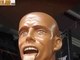 Esse parece o Seinfeld — só que é careca!