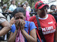 Em Caracas, capital da Venezuela, as ruas foram tomadas por pessoas desoladas com a morte de Chávez. Relembre a trajetória do presidente venezuelano <b><a href="http://noticias.r7.com/internacional/fotos/relembre-a-trajetoria-do-ex-presidente-venezuelano-hugo-chavez-05032013">aqui</a></b>!<br>