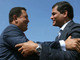 O presidente do Equador, Rafael Correa, e Chávez sempre foram muito próximos. O governo do país disse que "o Equador sente como
própria esta perda e deseja ao povo irmão venezuelano os melhores êxitos no
futuro"