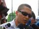 Ao chegar ao Fórum Criminal de Guarulhos, na Grande São Paulo, o irmão de Mizael Bispo, Adão Bispo, disse que o <A href="http://noticias.r7.com/sao-paulo/depoimento-de-irmao-de-mercia-nakashima-vai-vir-abaixo-diz-irmao-de-mizael-bispo-12032013">depoimento do irmão da vítima, Márcio Nakashima, será desqualificado</A>. Para isso, a defesa contará com ajuda de uma testemunha de defesa. A declaração foi dada na manhã desta terça-feira (12), segundo dia de júri popular do policial reformado e advogado, acusado de matar Mércia Nakashima, em maio de 2010. <BR><BR>— O depoimento do Márcio vai vir abaixo. Temos uma testemunha ao nosso favor. Márcio comentou que foi ele que ajudou a construir o escritório de Mizael e Mércia. E isso não foi bem assim