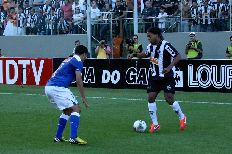 Em MG, o Atlético-MG pode até perder por três gols de diferença após vencer o primeiro jogo por 3 a 0. Apesar de ter de viajar ao México para encarar o Tijuana, pela Libertadores, no meio de semana, o técnico Cuca, não deve poupar titulares