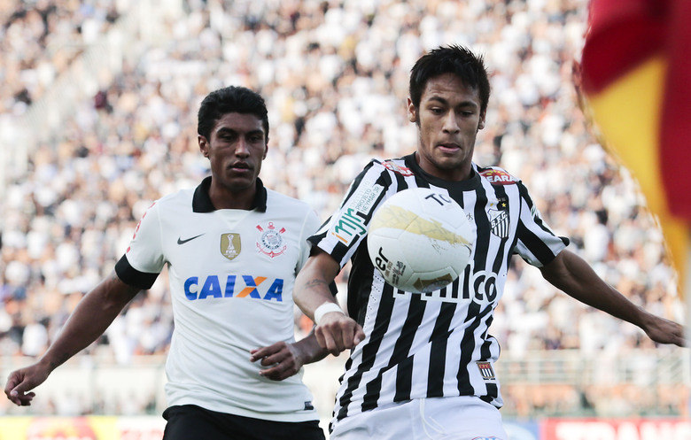  A maioria dos Campeonatos Estaduais do Brasil terá a sua definição neste domingo (19). Em São Paulo, o Corinthians venceu o jogo de ida por 2 a 1 e precisa de apenas um empate contra o Santos, na Vila Belmiro, para ser campeão. Ms o time precisará se recuperar do baque de ter sido eliminado da Libertadores pelo Boca Juniors