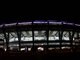 O lado de fora do Maracanã não foi esquecido e ganhou uma bela parte da iluminação do estádio