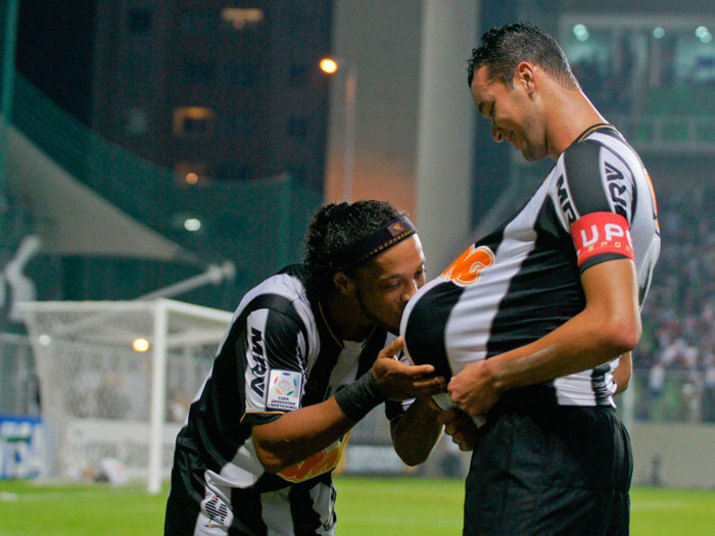 O Atlético-MG empatou com o Tijuana por 1 a 1, em Belo Horizonte, e se classificou para a semifinal da Libertadores da América, contra o Newell´s Old Boys, da Argentina. Com direito a pênalti perdido no último minuto do jogo