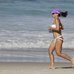Aos 45 anos, Carla Marins esnoba correndo de biqu&iacute;ni - Fotos - R7 ...