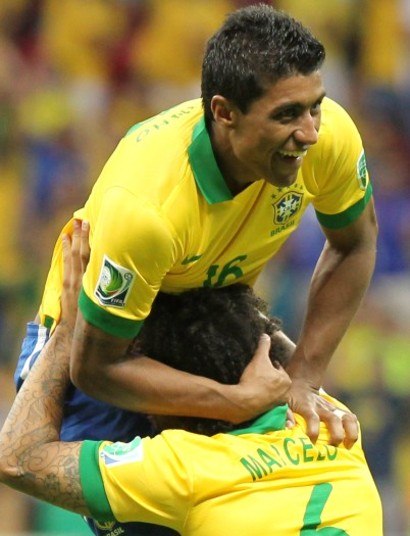 Atualmente, o jogador é titular absoluto do meio de campo da seleção brasileira. Além de ser bastante participativo, Paulinho está mostrando também o seu lado goleador, ao marcar duas vezes nos últimos três jogos da seleção