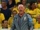 Você já viu aqui no
R7 a lista dos craques que se tornaram grandes técnicos. Agora é a vez
daqueles jogadores que não eram lá muito habilidosos, os famosos ‘brucutus’,
mas que, no banco de reservas, conquistaram inúmeros títulos. 
Nada melhor que começarmos com o excelente e vencedor técnico
da seleção brasileira, Luiz Felipe Scolari, o Felipão. Apesar de ser fraco
tecnicamente, seu espírito aguerrido e de liderança se destacavam. Jogou em
diversas equipes de pequeno porte, como Caxias, Juventude, CSA, entre outros.
Seu primeiro grande feito foi a aposentadoria, claro. Não fosse ela muitos
clubes não teriam os títulos que têm. A primeira grande conquista vinda do
banco de reservas foi o título da Copa do Brasil em 1991, com o Criciúma. Em
1993, na sua segunda passagem no Grêmio, marcou época.  Conquistou a Libertadores em 1995, além do
Campeonato Brasileiro em 1996. É ídolo no Palmeiras, onde ganhou a Libertadores
da América, duas Copas do Brasil, uma Copa Mercosul e um Torneio Rio-São Paulo.
Foi no Cruzeiro, em 2001, que recebeu o convite para treinar a seleção que, na
época, estava em crise. Recuperou a equipe e a levou à conquista da Copa do
Mundo de 2002. Passou por muitos outros clubes, inclusive a seleção portuguesa
e ao Palmeiras, em 2010. Em 2013, voltou ao Brasil, onde conquistou a Copa das
Confederações 