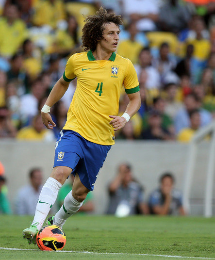 Titular da seleção na disputa da Copa das Confederações, David Luiz teve passagem efêmera pela base do Tricolor. Depois passou pelo Vitória antes de brilhar na Europa