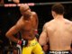 Após o nocaute sofrido por Anderson Silva para Chris Weidman, no UFC 162, pipocaram teorias de que o combate teria sido uma armação. A suposição tem cara de conspiração, mas o R7 preparou sete motivos para quem quiser acreditar que isso seja verdade. O primeiro deles, e que aguçou verdadeiramente as suspeitas, é o jeito displicente de Anderson Silva, que baixou a guarda em vários momentos. Ainda que isso ele já tenha feito em várias lutas anteriores