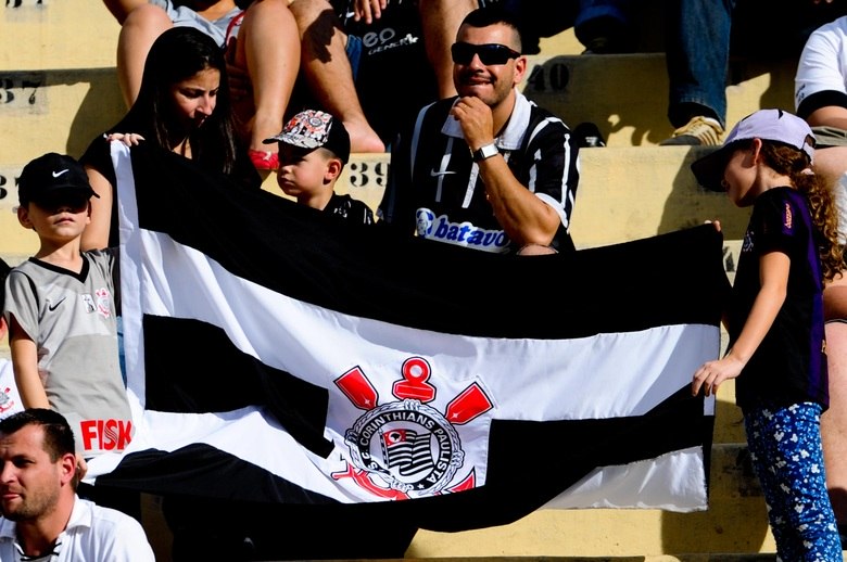 Após sete rodadas, o Corinthians é o líder absoluto de público do Campeonato Brasileiro. São 29.300 torcedores, em média, nos jogos da equipe como mandante, cerca de 25% superior ao do Flamengo, segundo colocado.O número expressivo é explicado pelo sucesso do programa Fiel Torcedor