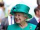 Aos 87 anos, a rainha da Inglaterra, Elizabeth 2ª, tem recomendações médicas para evitar voos longos e viagens desgastantes. Por isso, ela enviou seu filho mais velho, o príncipe Charles, para representá-la