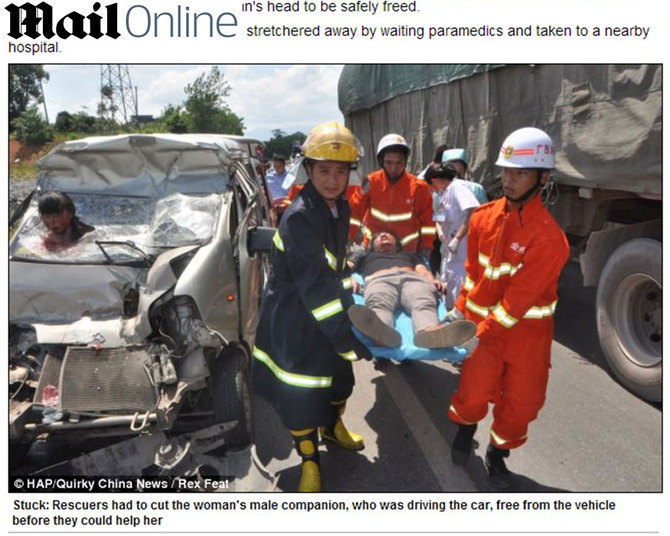 Quando os bombeiros chegaram ao local do acidente, resgataram primeiro o marido, que estava inconsciente.Depois, trabalharam no resgate da mulher, que estava acordada e sofrendo muita dor.As informações são do tabloide britânico Daily Mail