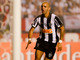Diego Tardelli, artilheiro do campeonato em 2009, ídolo do Atlético-MG e campeão da Libertadores por este, também está devendo
