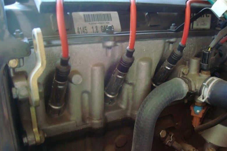 Até o motor dos carros — no caso, o tradicional AP 2.0 da Quantum — está mantido com o mesmo aspecto de quando saiu da fábrica, há mais de dez anosQuer saber tudo sobre carros? Acesse www.r7.com/carros