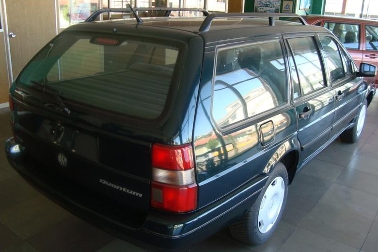 Segundo Reginaldo o concessionário decidiu fechar sua loja quando a Volkswagen impôs uma cota mensal de venda de automóveis que era mais do que o dobro do movimento tradicional da revendaQuer saber tudo sobre carros? Acesse www.r7.com/carros