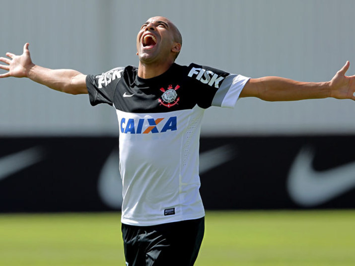 Saída de Mano Menezes pode abrir espaço para volta de Sheik ao Corinthians