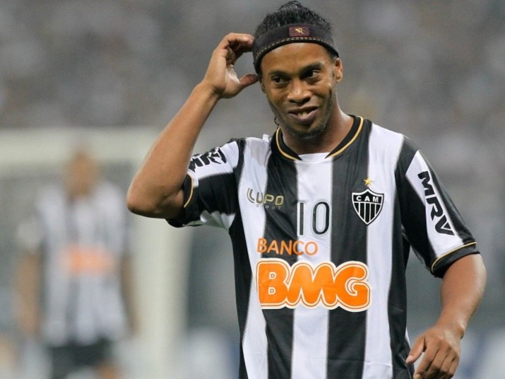 Em ressaca pela conquista da Libertadores, o Atlético-MG perdeu as duas partidas que fez após a competição e busca reação. Ronaldinho vai reencontrar sua ex-equipe